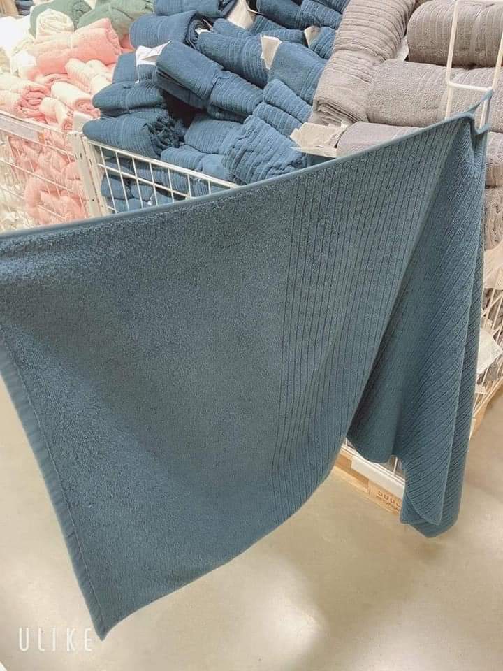 Khăn tắm IKEA stor,e Thái Lan.70 x 140cm