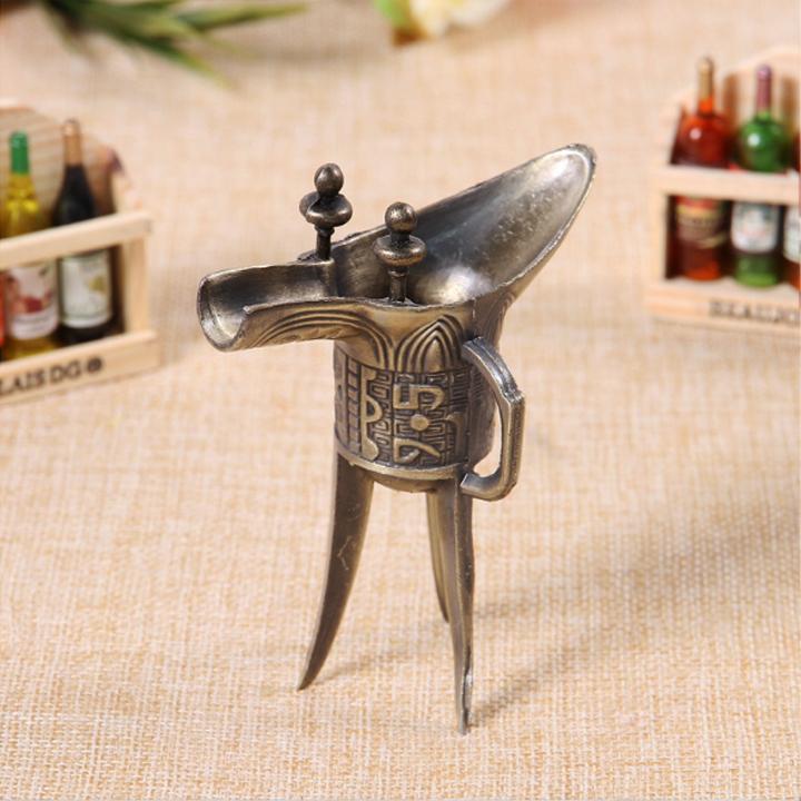 Ly đồng 3 chân giả cổ thời Tần bộ đủ mâm