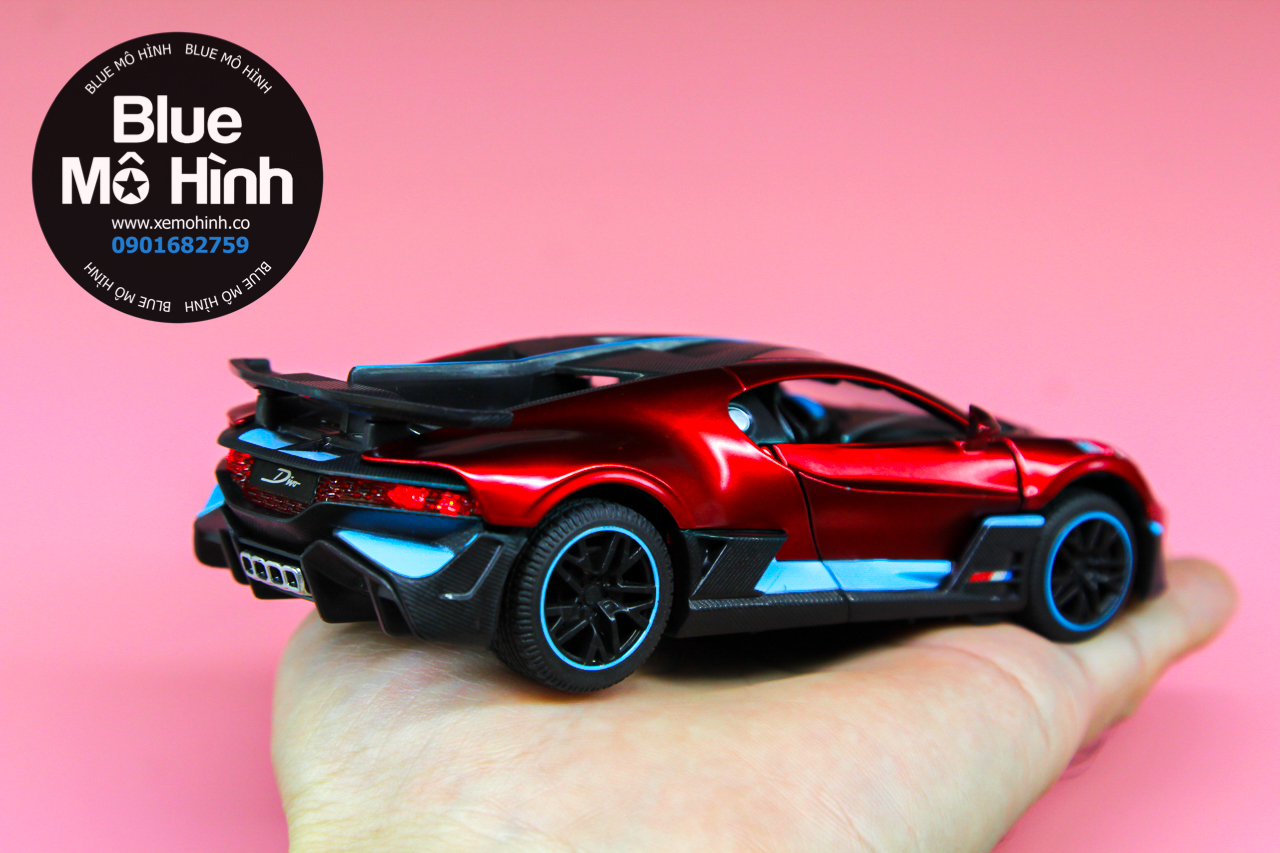 Xe mô hình Bugatti Divo MT 1:32