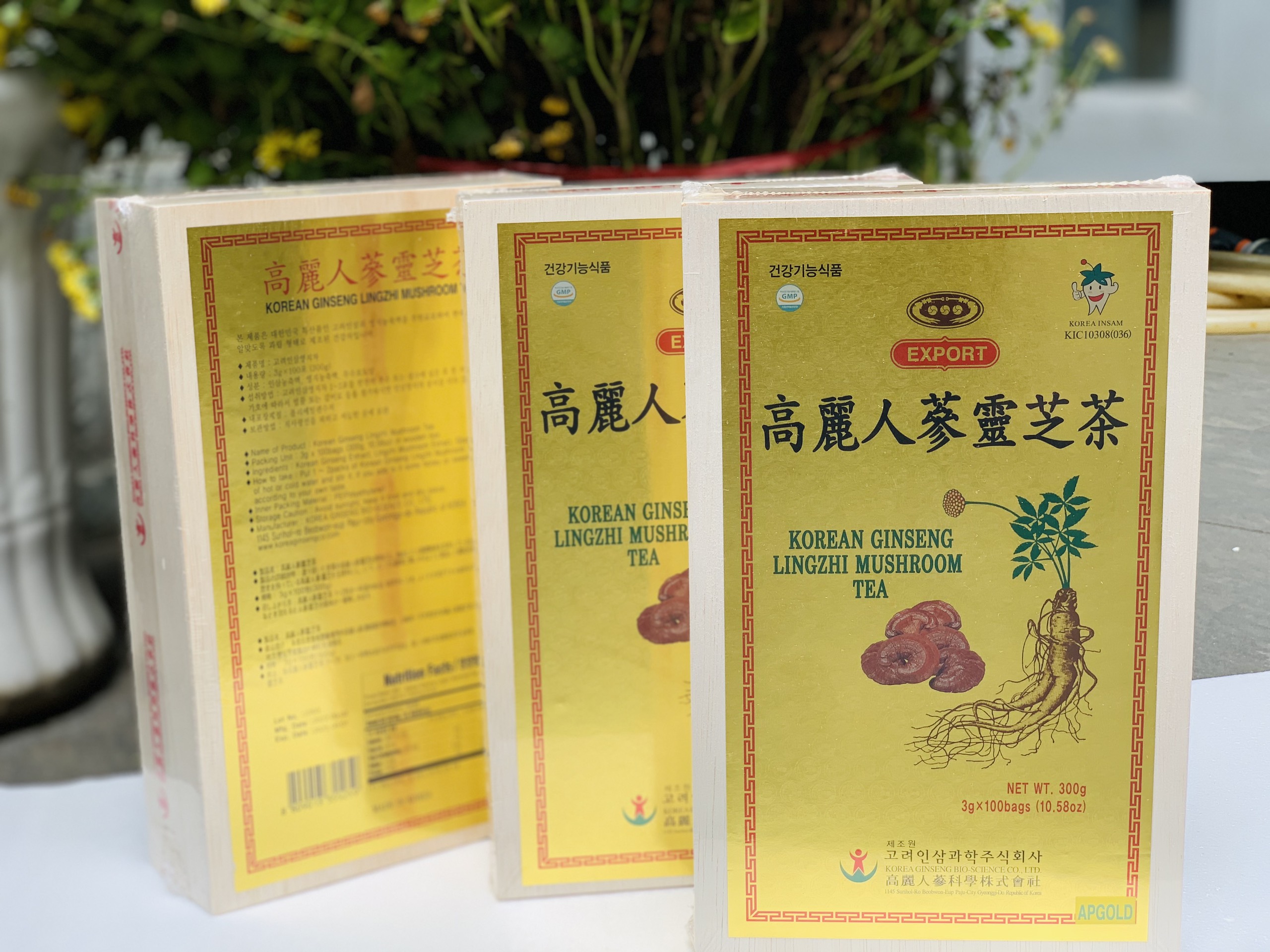 {Quà tặng} Trà sâm Linh Chi Hàn Quốc Bio Apgold (hộp gỗ 3g x 100 gói)