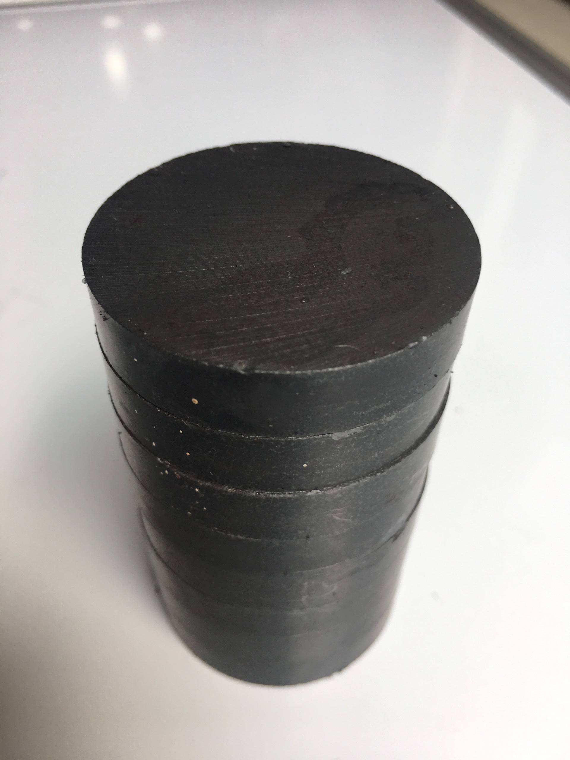 [HCM]Nam Châm Đen Ferrite Ø 30x10mm – Bộ 3 Viên