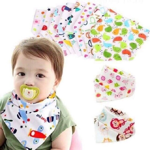 Combo 5 Yếm Xô Cotton Cúc Bấm Họa Tiết Đáng Yêu Cho Bé Gái
