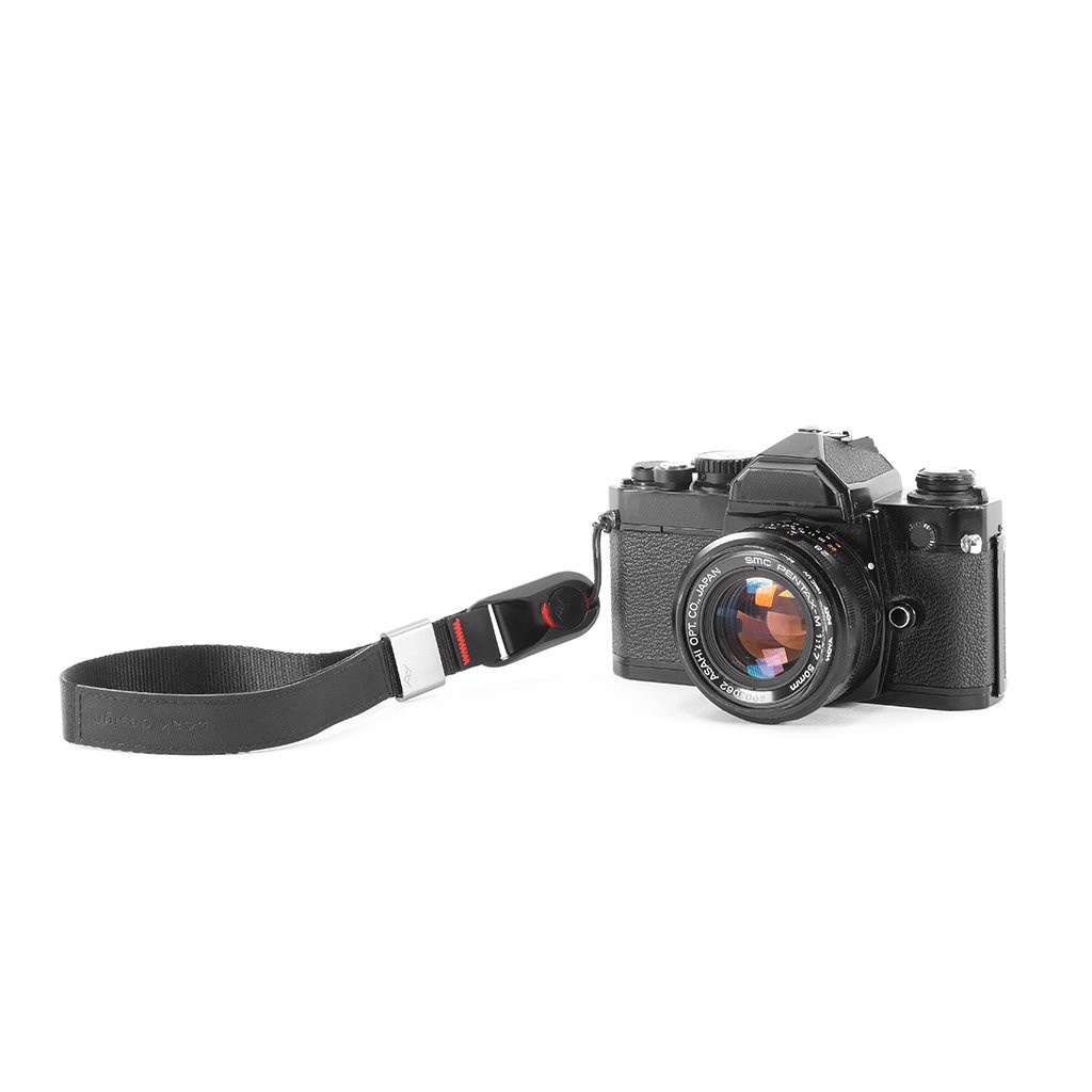 Dây đeo tay máy ảnh Peak Design Cuff