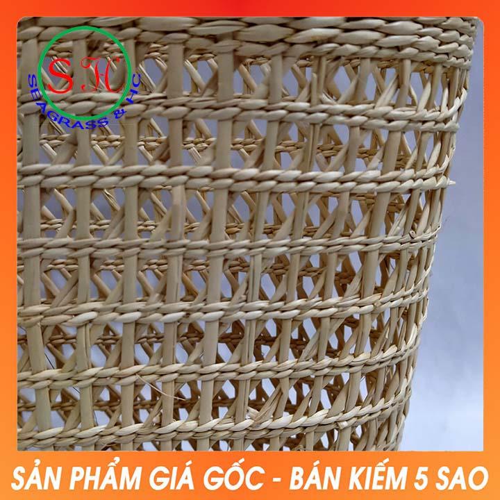 Bộ sưu tập làn cói, túi cói 2020