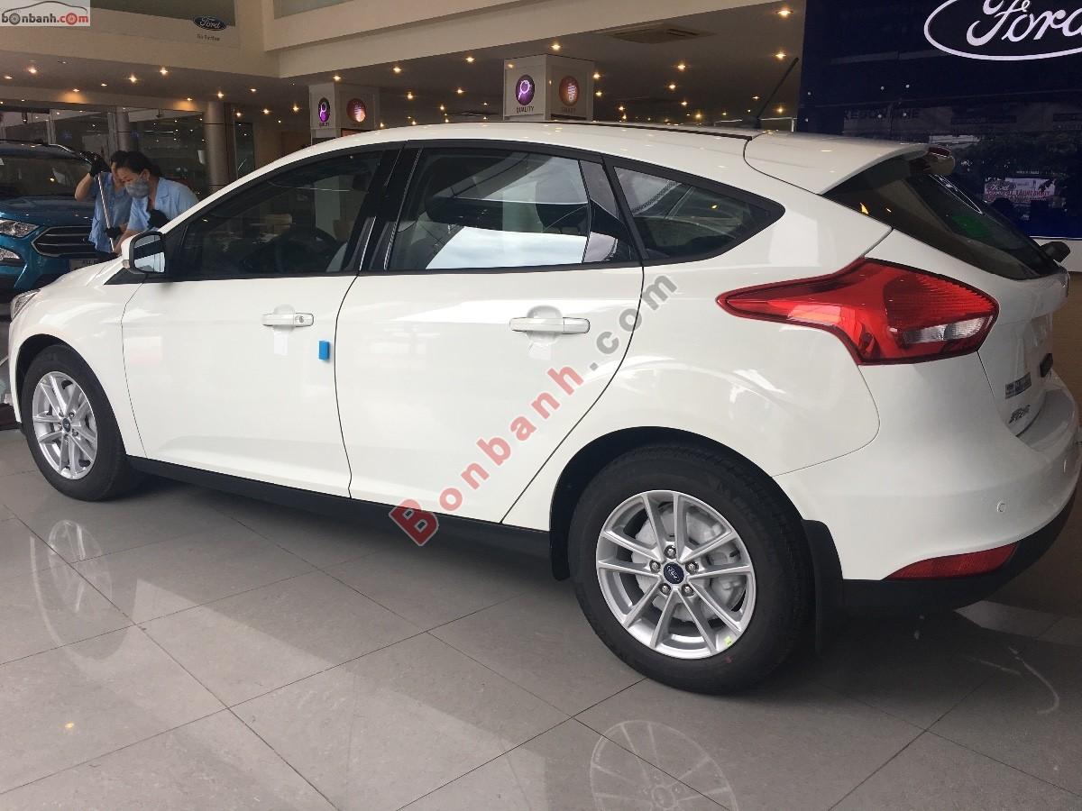 Bộ vè che mưa Ford Focus 12-18 hactback
