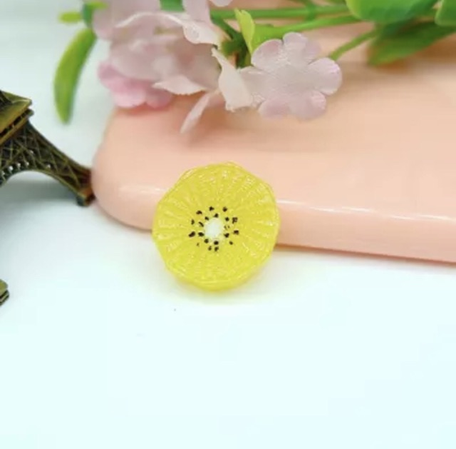 Charm kiwi