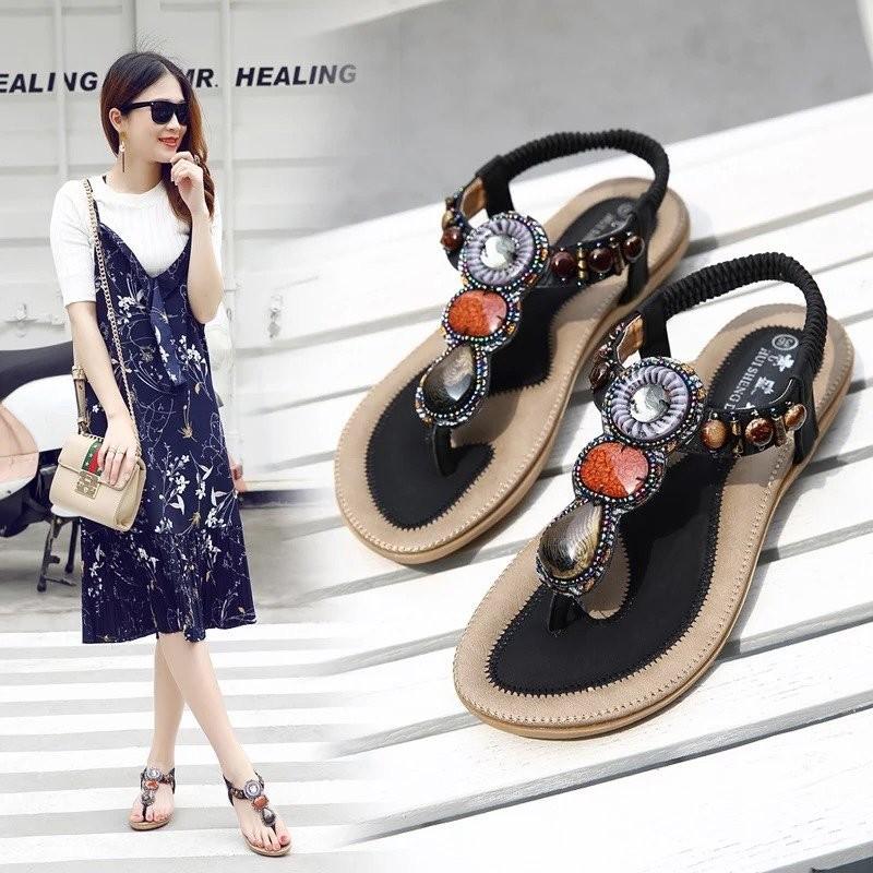 Giày sandal đá hồ lô màu đen