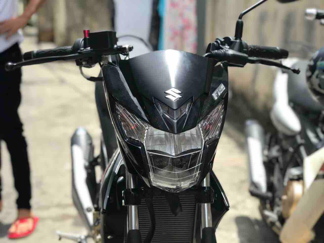 Nhựa đầu suzuki satria raider Gi
