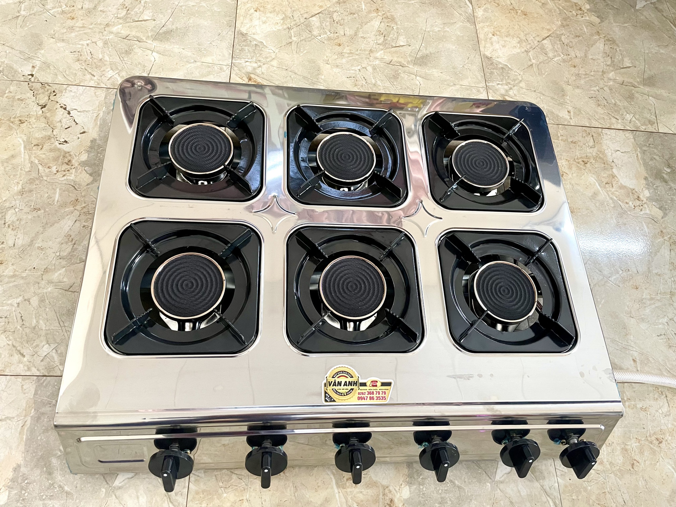 BẾP GAS 6 LÒ HỒNG NGOÀI ( BÁNH XÈO - MỲ CAY )