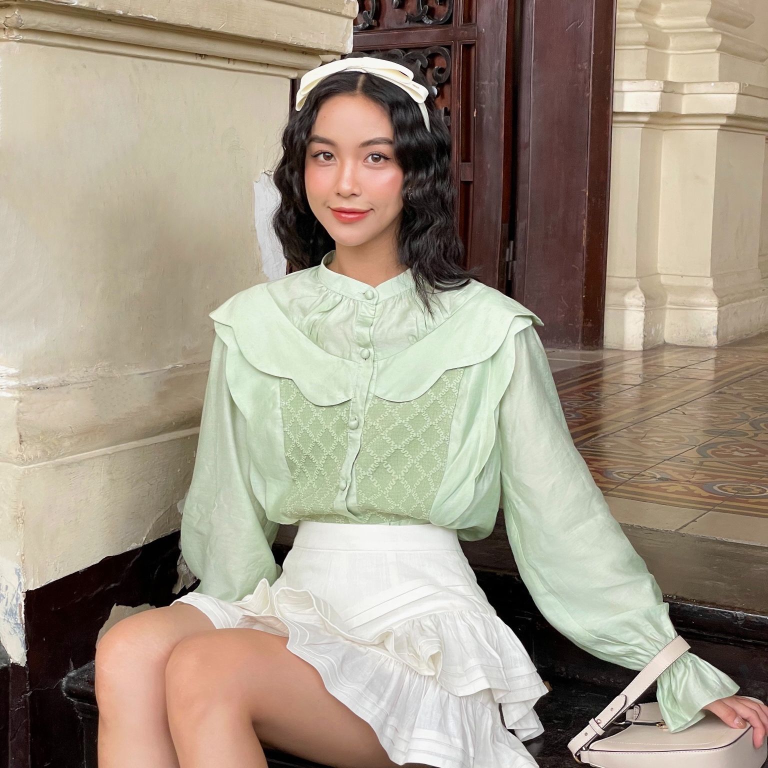 Carli Shirt - Áo sơ mi lụa phối ren