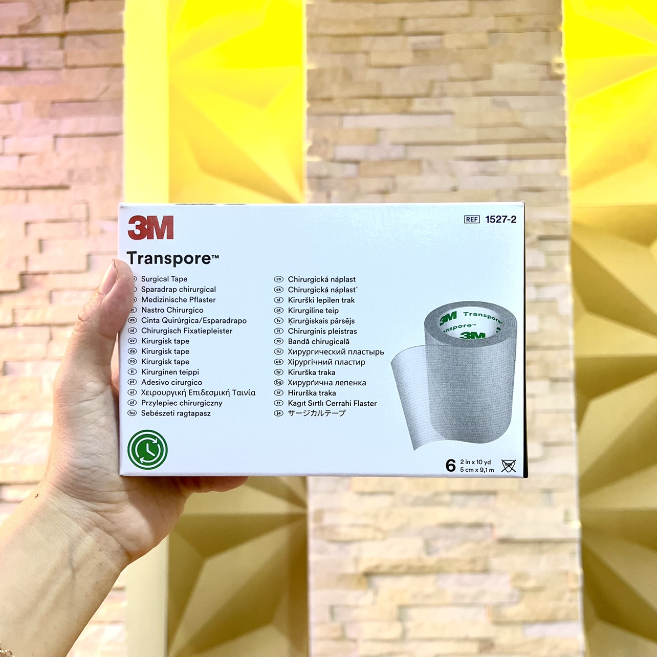 [1 Cuộn] Keo 3M 5cm x 9.1m Dán Ngực Tomboy