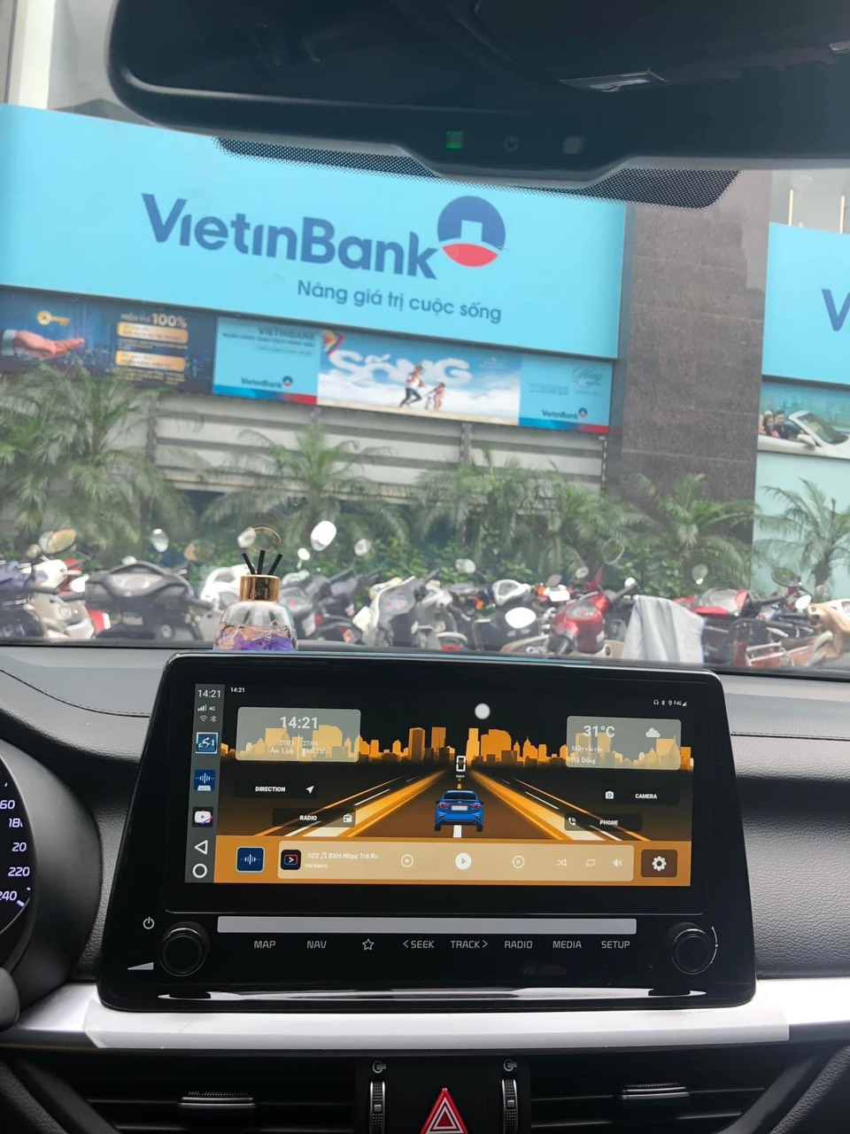 Carplay Android Box Zestech DX300 Pro