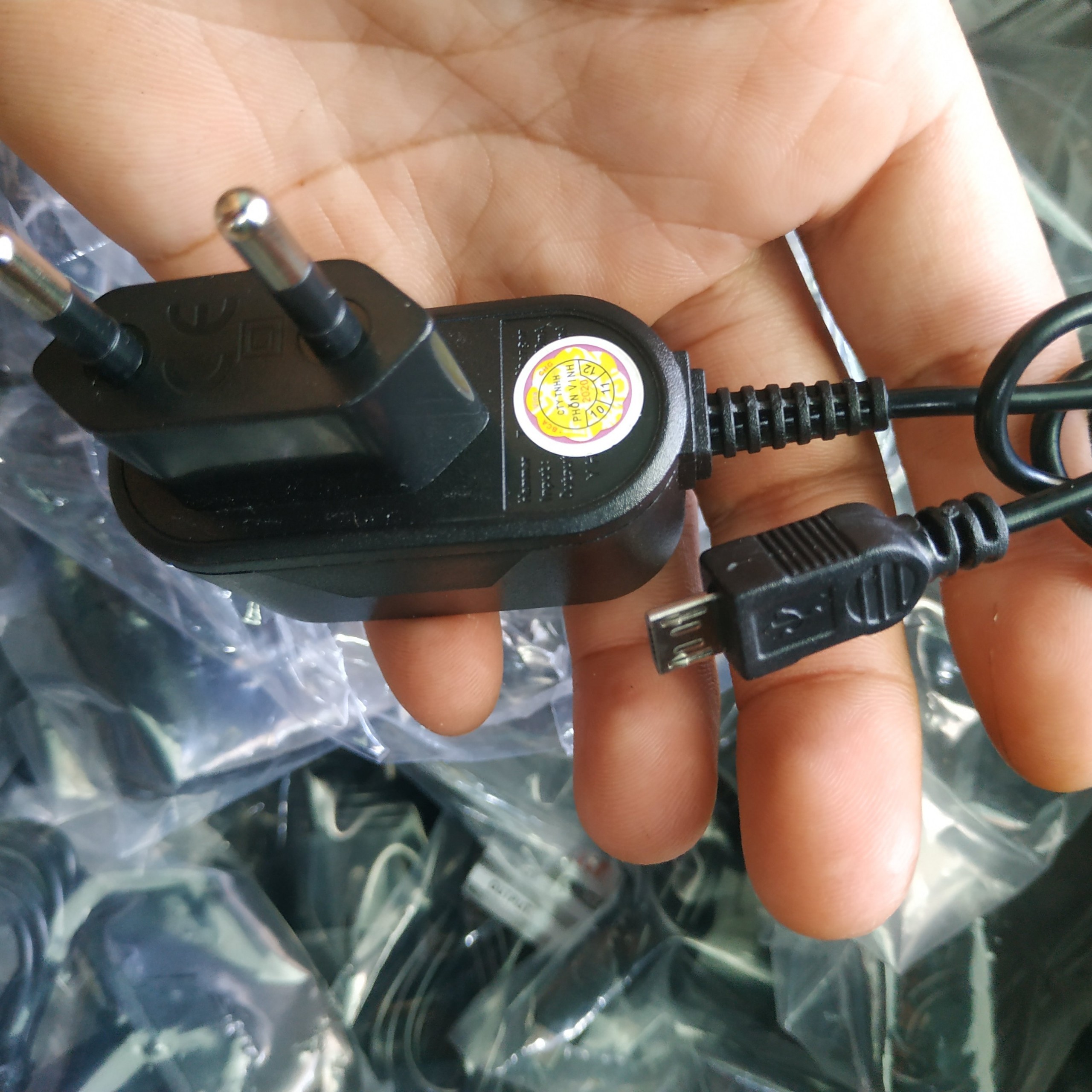 Sạc USB Hammer chính hãng (MicroUSB)