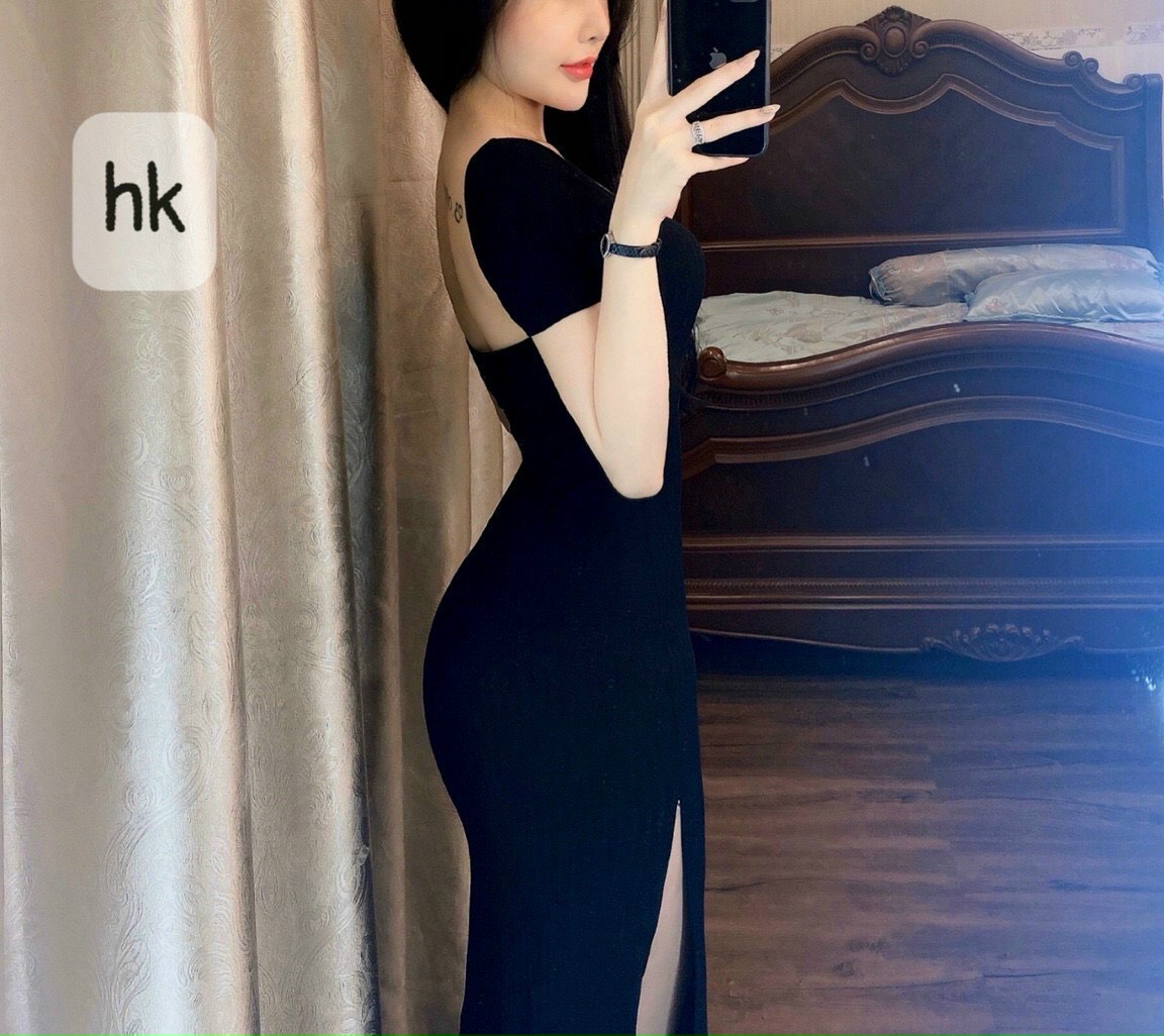 Đầm Body Cổ Vuông Tay Ngắn Xẻ 1 Bên Đùi Chất Thun Gân Thích Hợp Mặc Đi Tiệc Đi Làm Đi Chơi