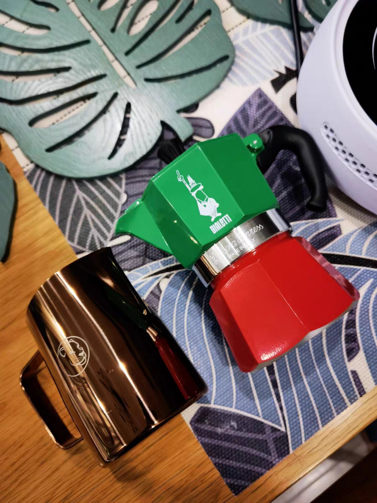 [HCM/HN] ẤM PHA CÀ PHÊ BIALETTI MOKA EXPRESS 3 MÀU (3 CUP)