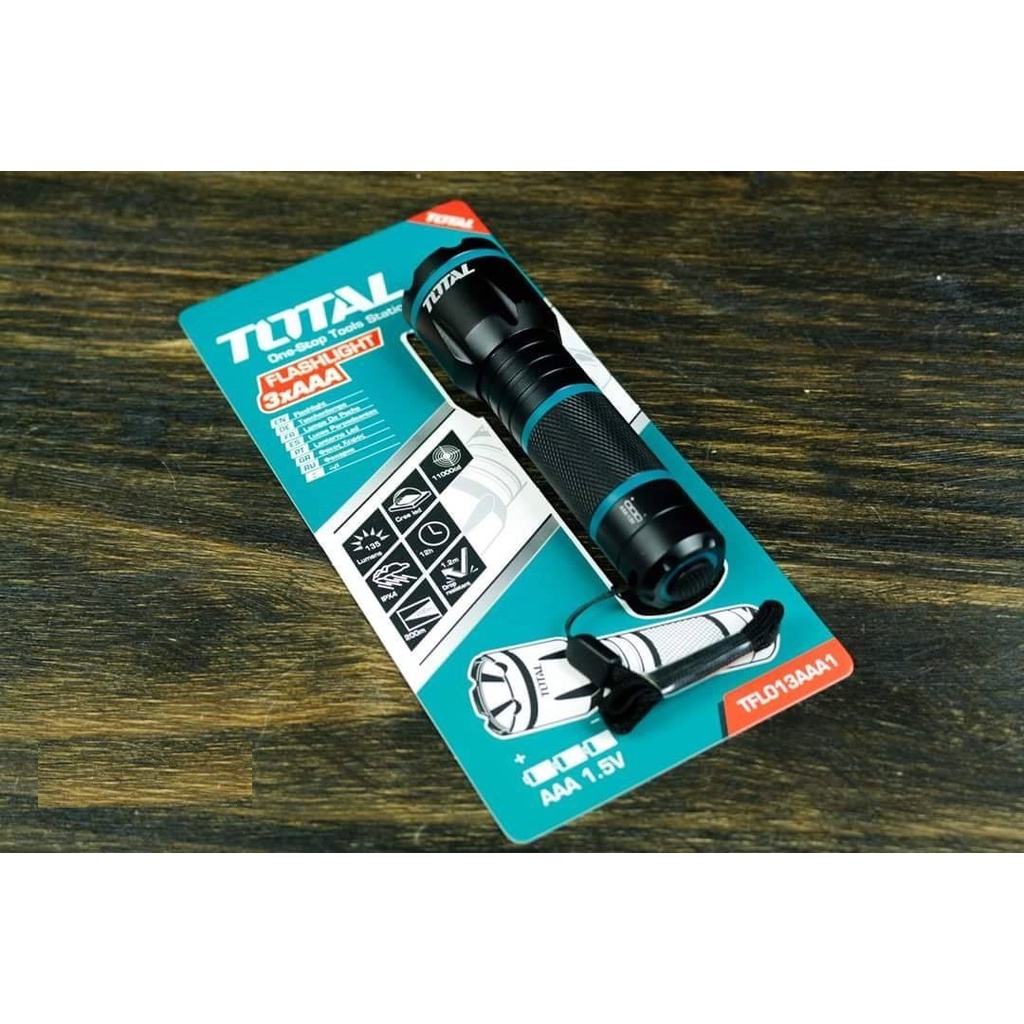 ĐÈN PIN 3W (135 LUMEN ) TOTAL TFL013AAA1- HÀNG CHÍNH HÃNG