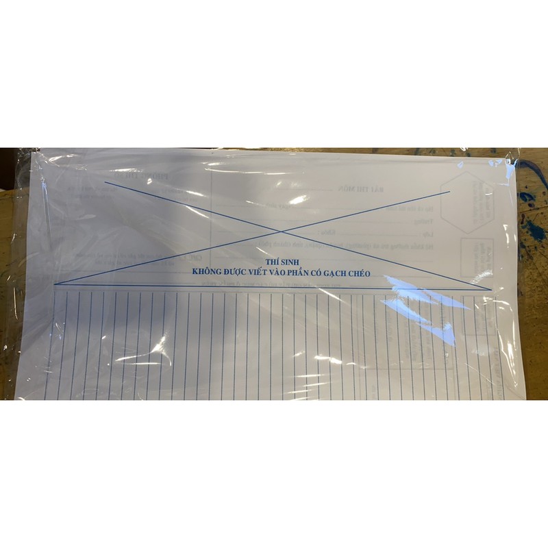 Giấy thi A3, giấy viết văn phách dọc , phách ngang ( 50 / 100 tờ).