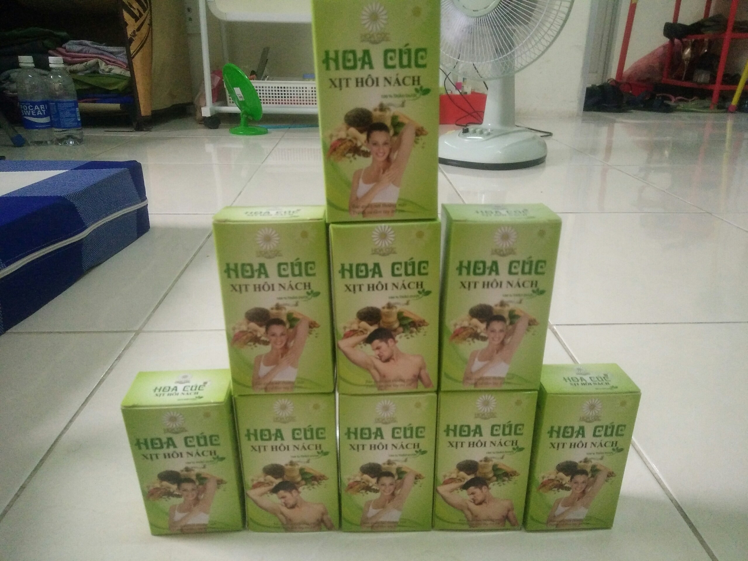 [HCM]Xịt Hôi Nách Hoa Cúc