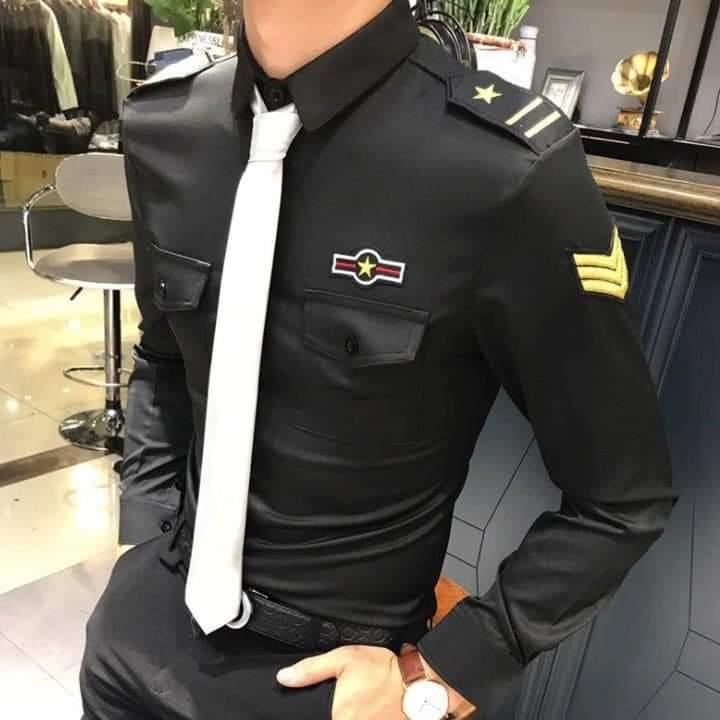 ÁO CƠ TRƯỞNG MỚI LỊCH LẢM