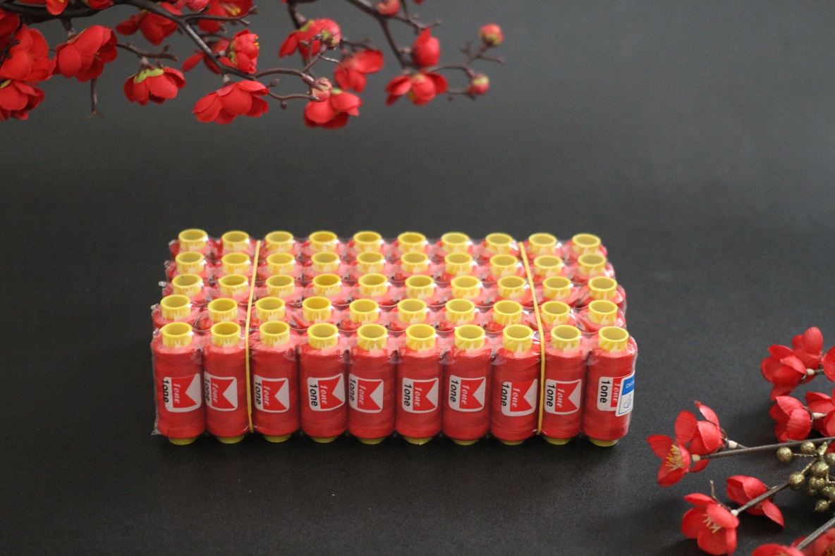 Chỉ May One Nhí Vỉ 10 Cuộn Nhiều Màu (giao hàng màu ngẫu nhiên)