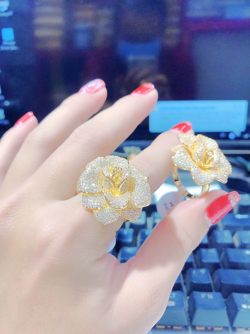 [ N29 ] Nhẫn Nữ Mạ Vàng 18K  Đính Xoàn Xoắn190.033.0412 - Mang đi chơi, đi tiệc đều đẹp- Tubi Cony - Tặng Kèm Hộp Trang Sức- nhẫn nữ đẹp, nhẫn nữ thời trang
