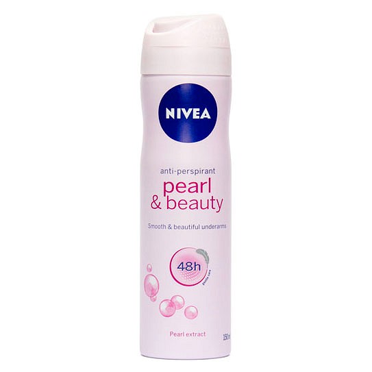 Xịt Khử Mùi Nivea Ngọc Trai 150ml
