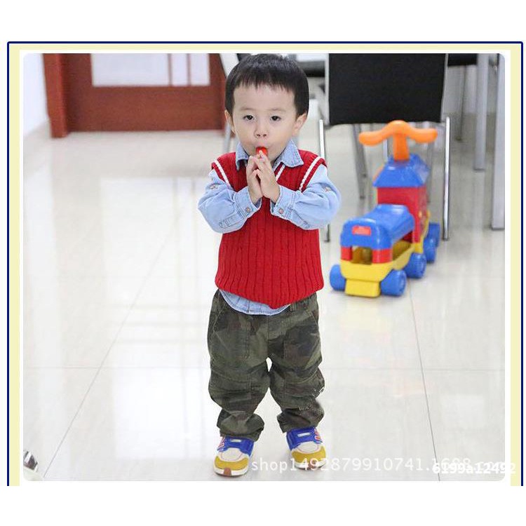 Áo gile len cho bé cổ tim viền kẻ phong cách Hàn Quốc, Gile len bé trai 5 đến 9 tuổi đanh sợi không bai xù