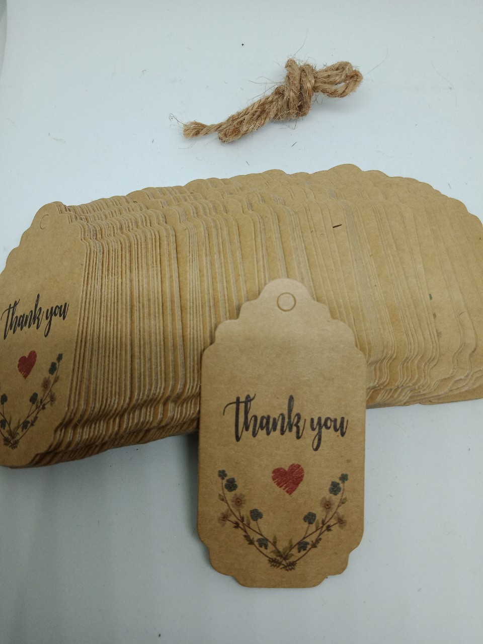 100 tag giấy kraft