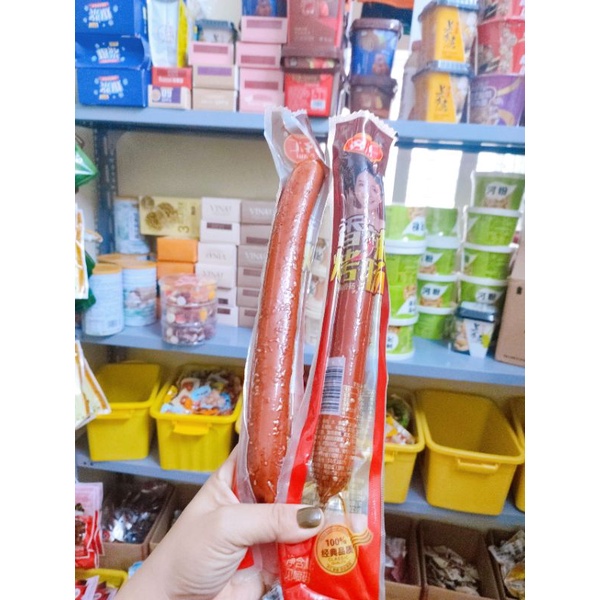 Xúc xích lạp sườn siêu to siêu ngon 200gr