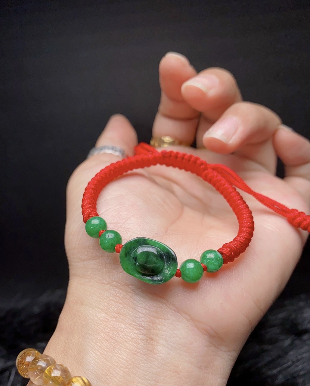 Vòng tay phong thủy mix thỏi vàng đá ngọc cẩm thạch