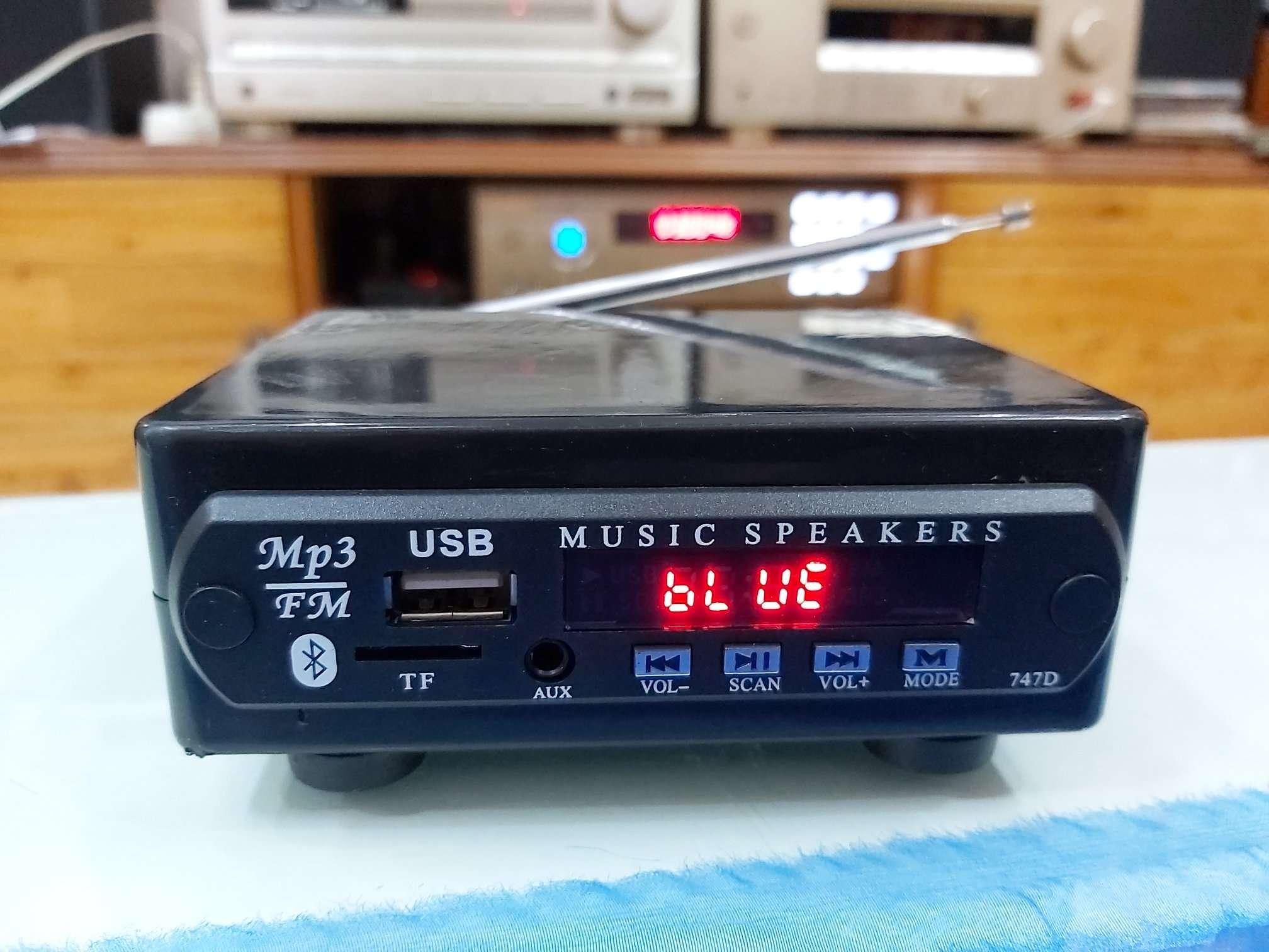 Thiết bị nhận bluetooth 3.EDR Auto volt
