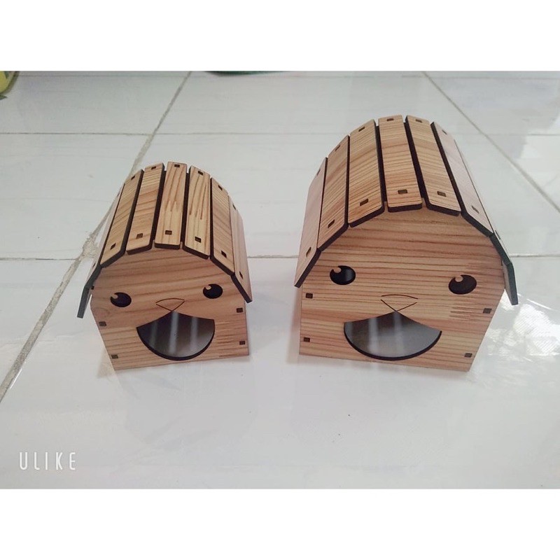 Nhà mặt cười gỗ ép - Size to