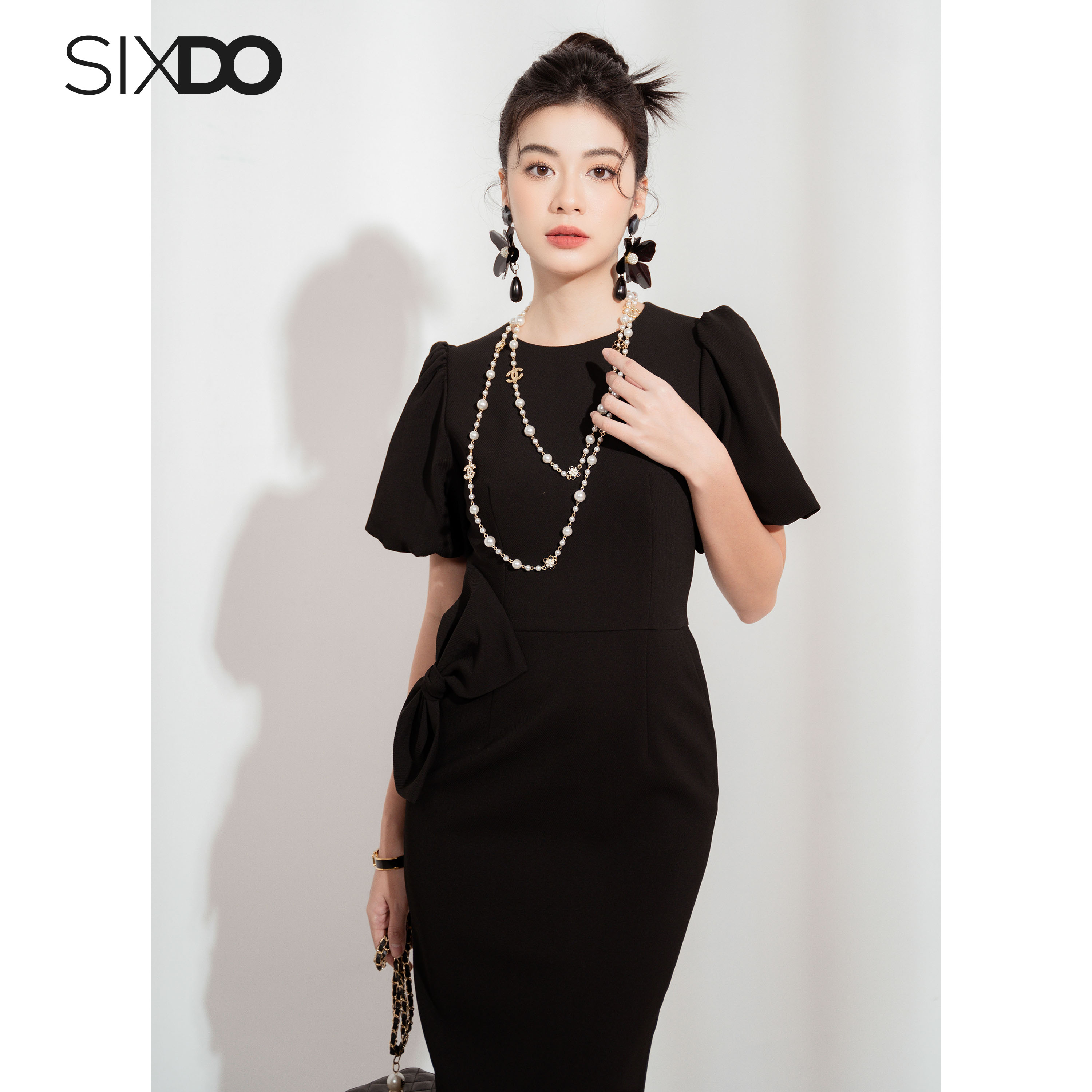 Đầm đen tay phồng phối nơ eo SIXDO (Black Puff-sleeves Midi Woven Dress)