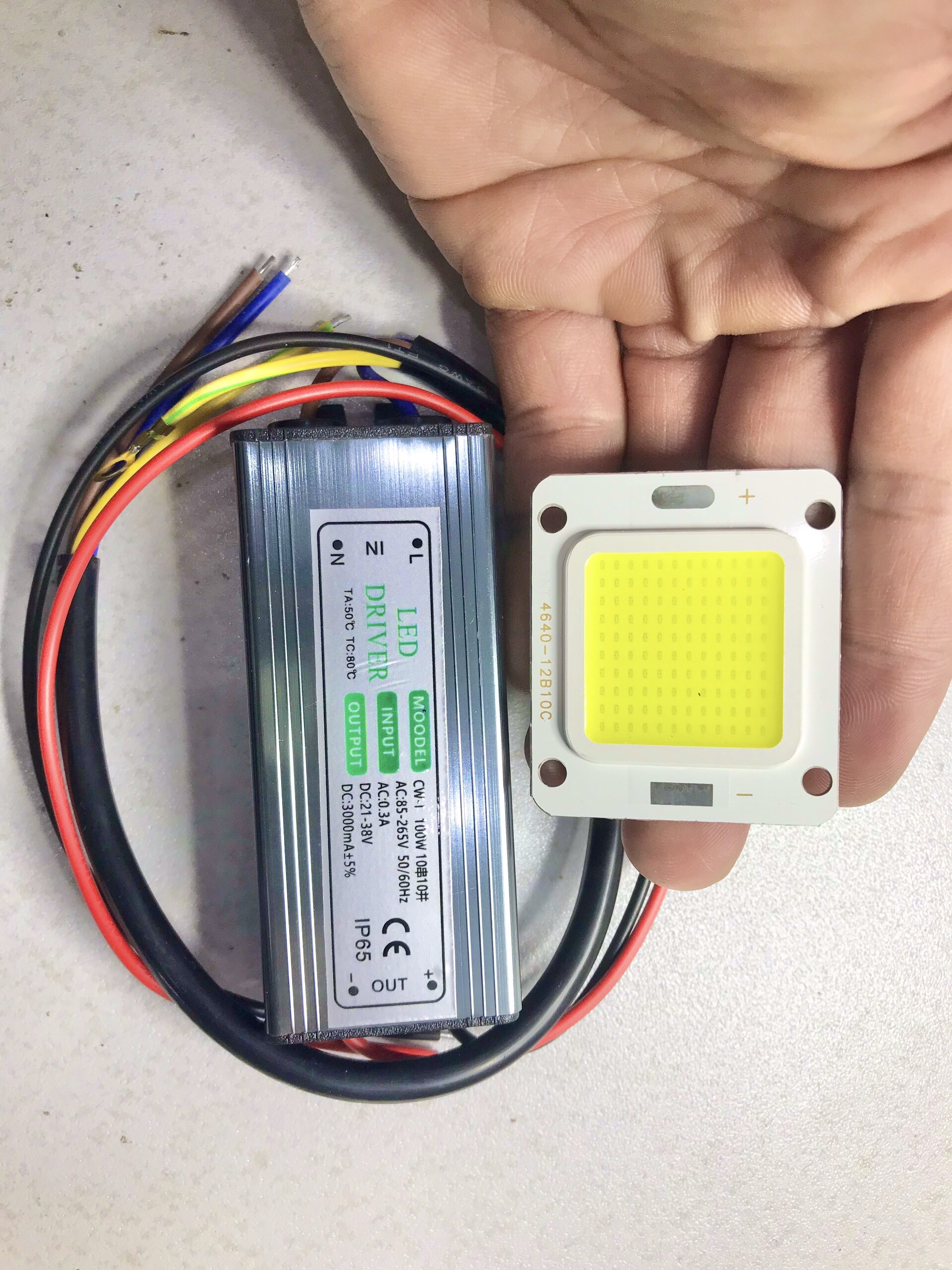 Nguồn(driver),chip led 50w 100W ( Ánh sáng trắng )