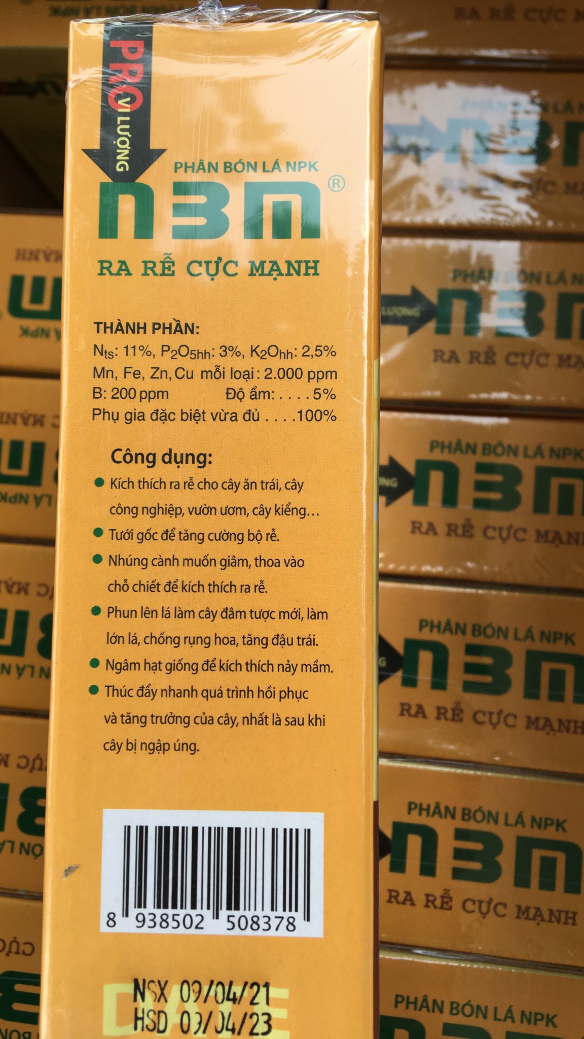 Phân bón lá ra rễ cực mạnh N3M