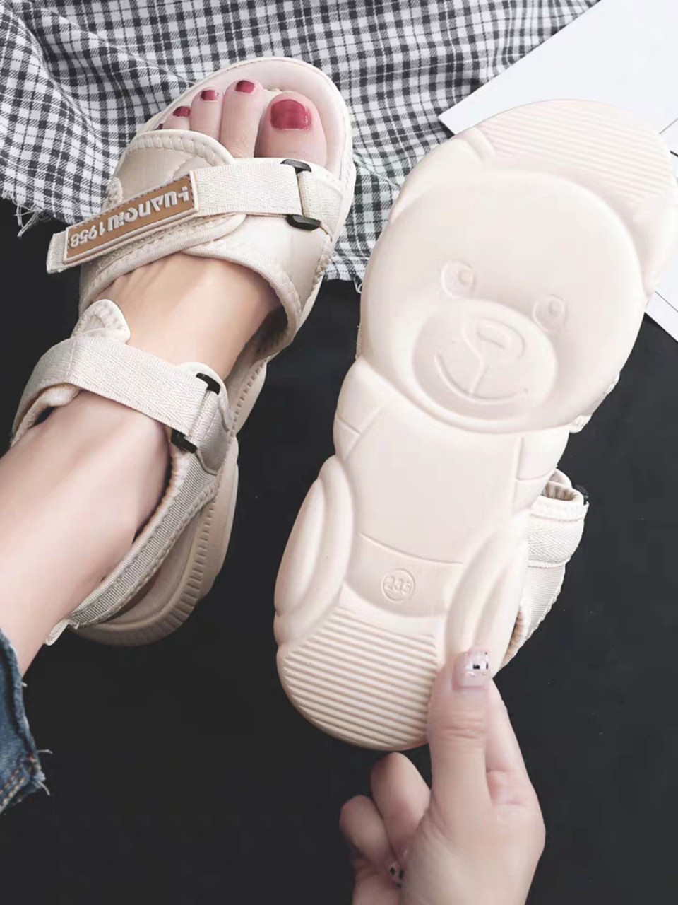 Sandal quai dán đế gấu chất đẹp siêu nhẹ