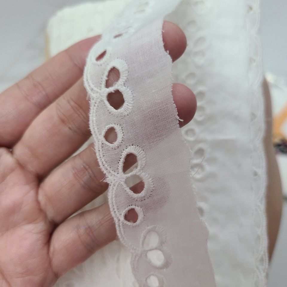 Ren thô viền trang trí / bảng 3cm. giá 1 nét