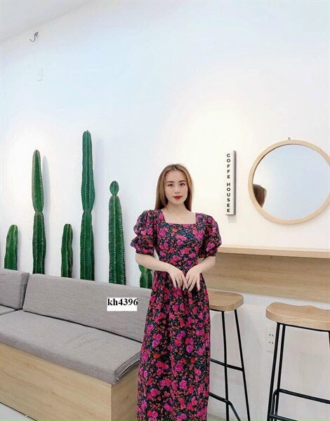 Đầm xòe họa tiết hoa dễ thương