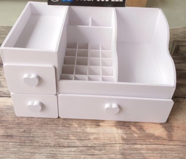 Kệ mỹ phẩm max 35cm màu trắng núm tim full ô son