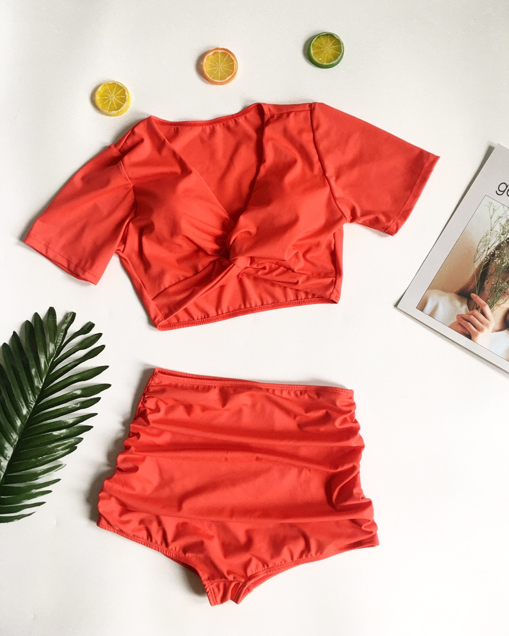 Bikini tay con xoắn nhún đỏ tươi