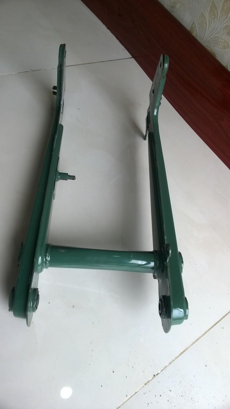 gấp sau (càng sau) cho honda cub 78-79-én dùng phuột 2 tầng-hàng loại 1 dày