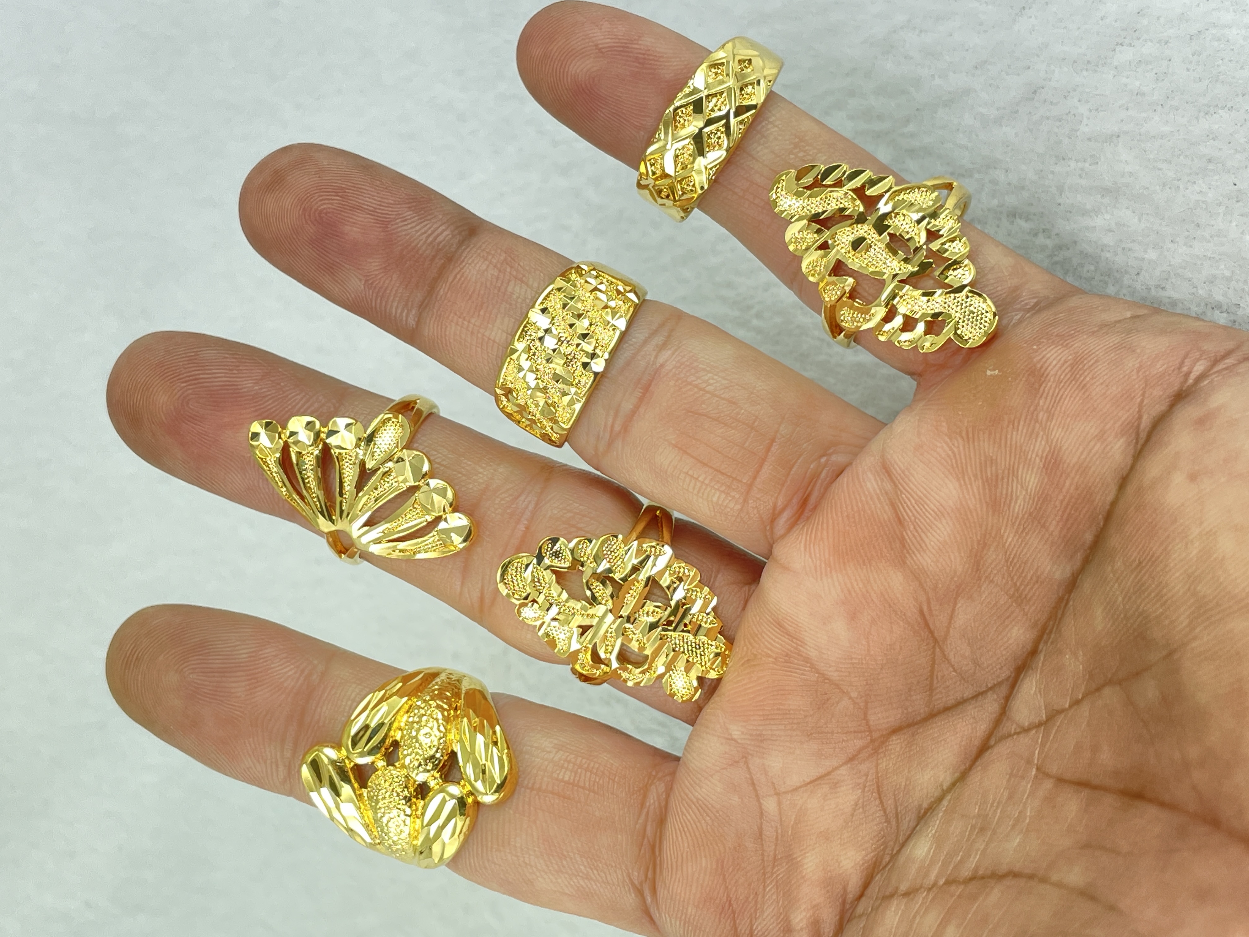 NHẪN NỮ MẠ VÀNG 24K SÁNG BÓNG