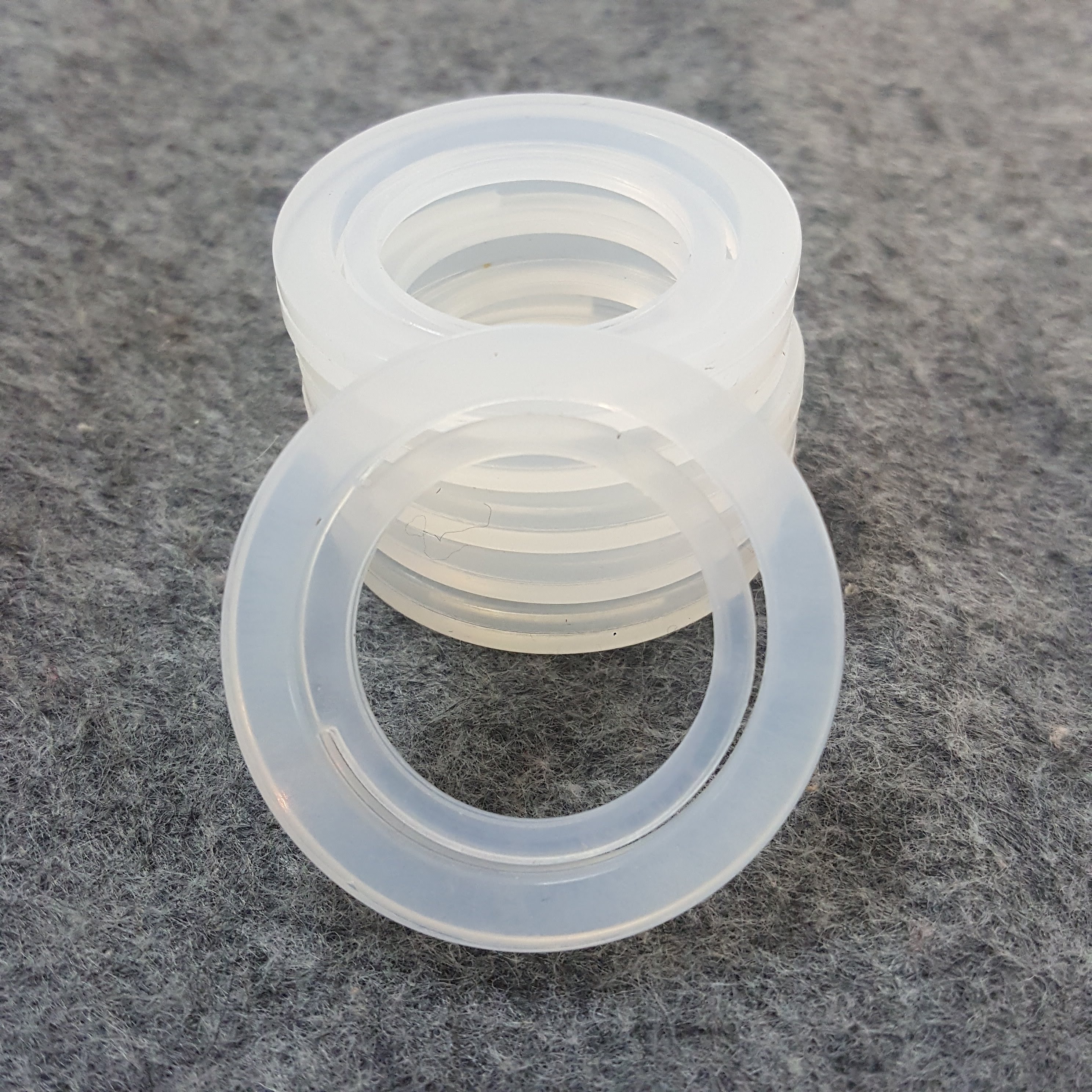 Rubber Ron-cream sprayer accessory