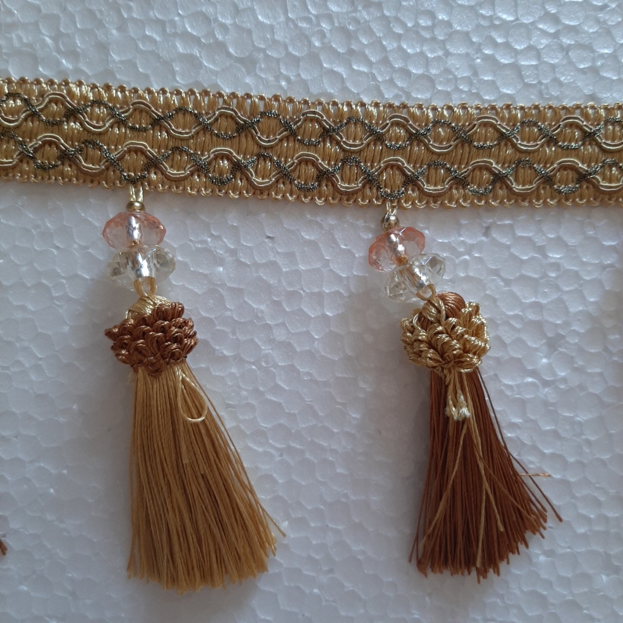 Rèm thổ cẩm trang trí xe tải