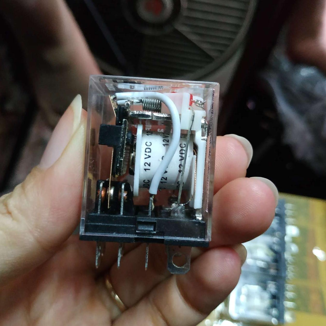 Zole Trung Gian 220V -14 Chân