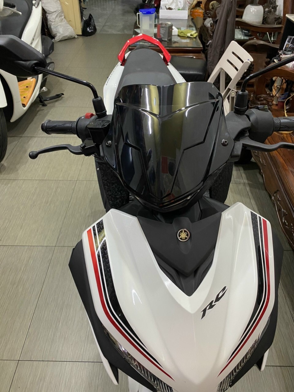 Mão ốp đầu xe Exciter 155 2021