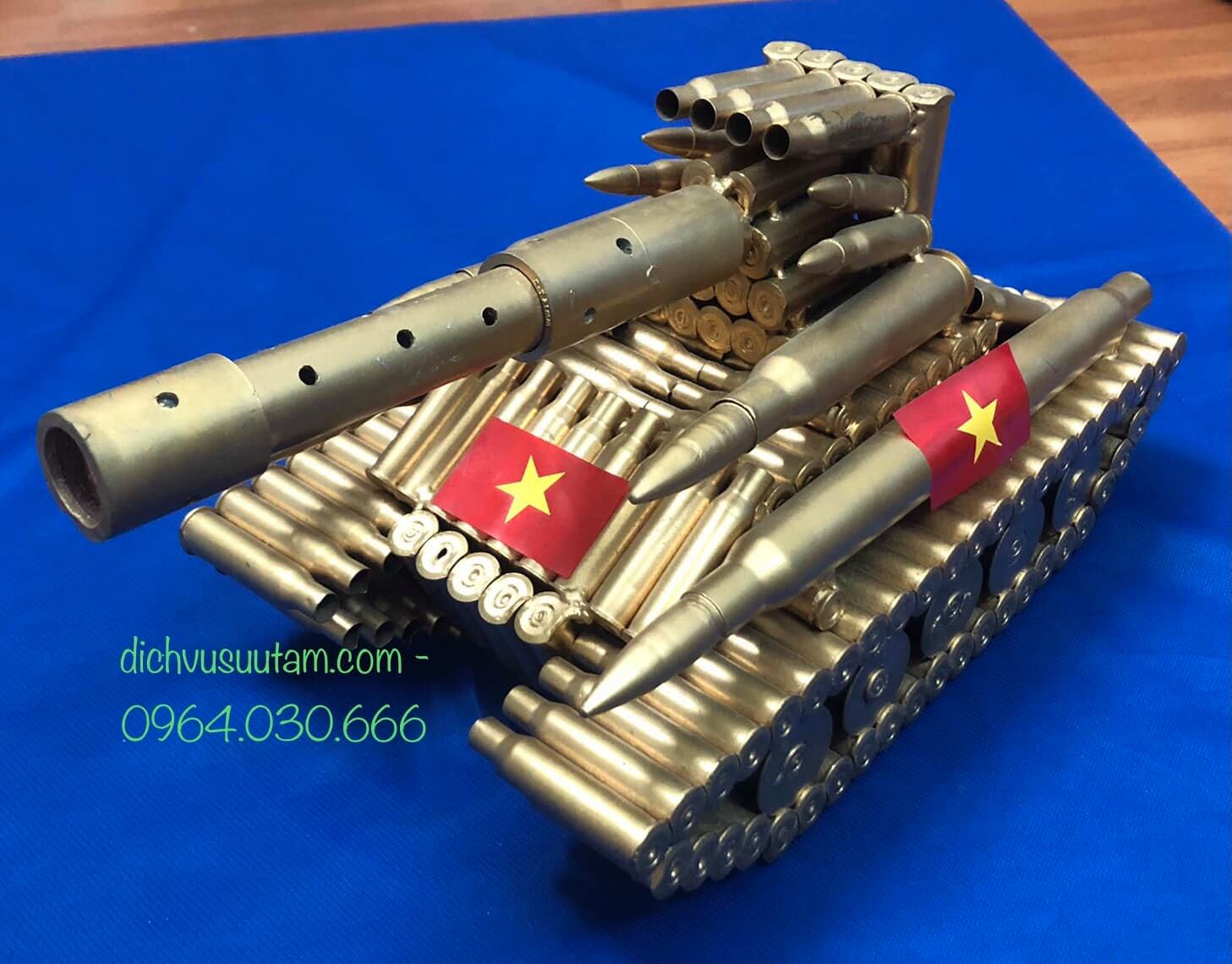 Xe tăng chiến đấu đời mới mô hình vỏ đan