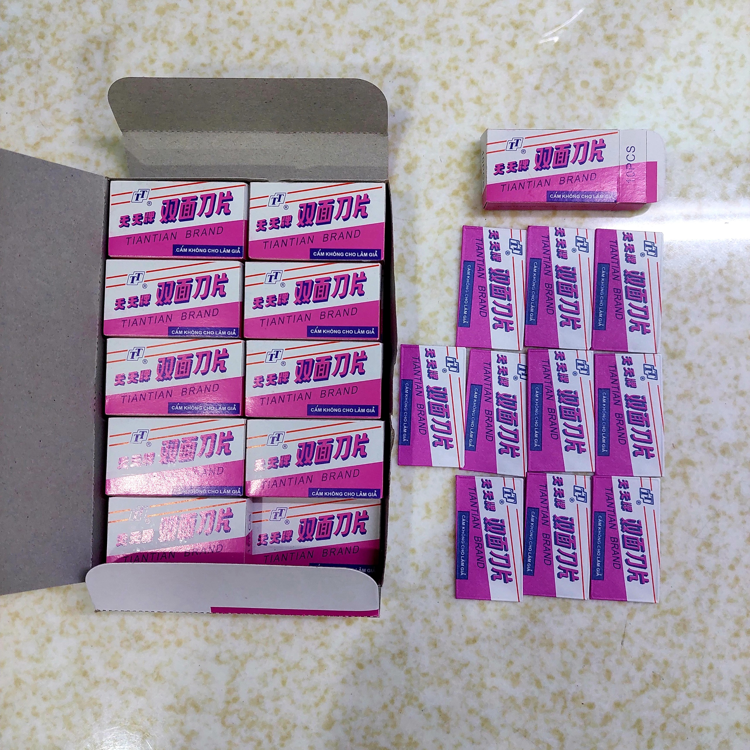1 lố 200 cái lưỡi lam tím siêu rẻ