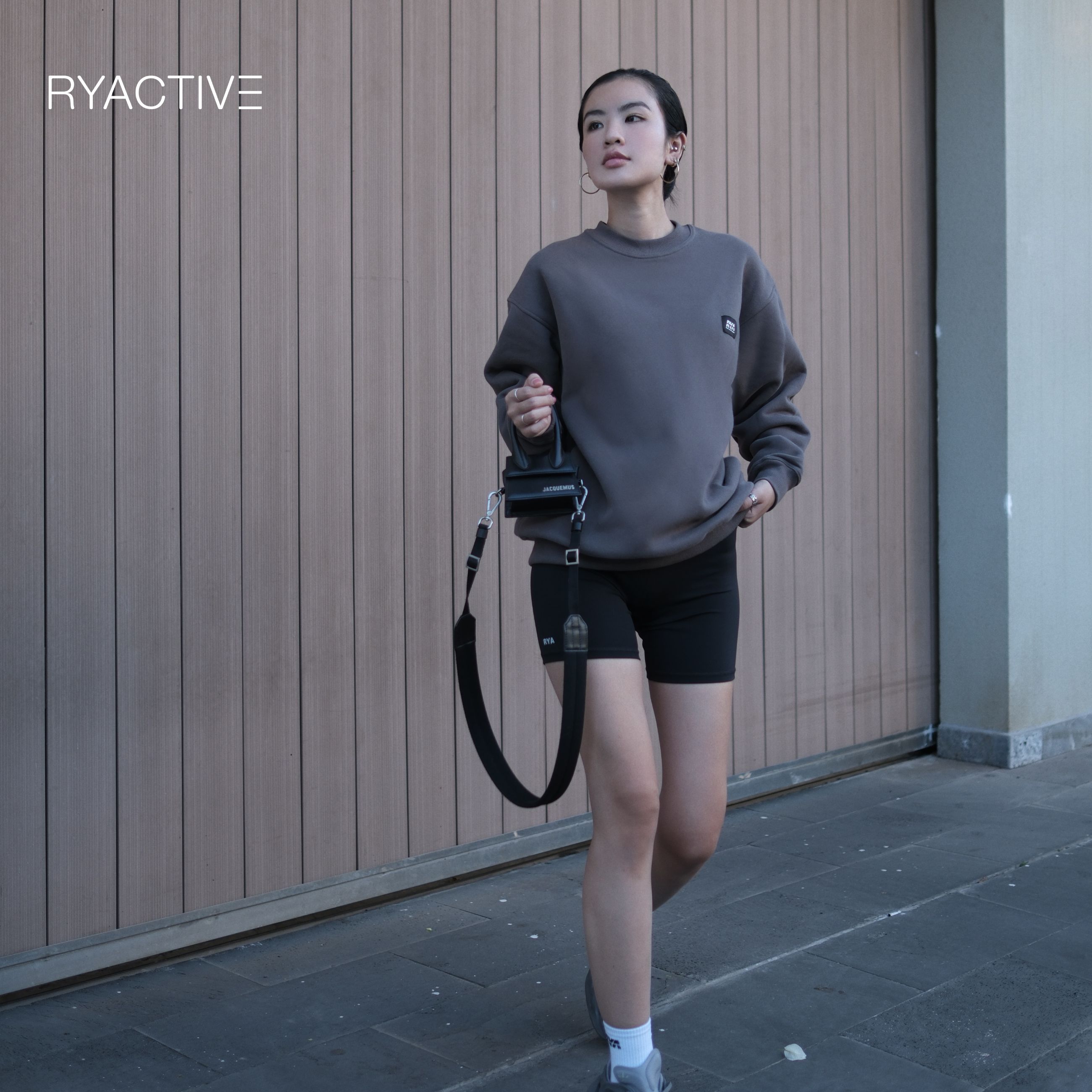 Áo sweater form rộng RYACTIVE - RYA SWEATER NO.2 Grey