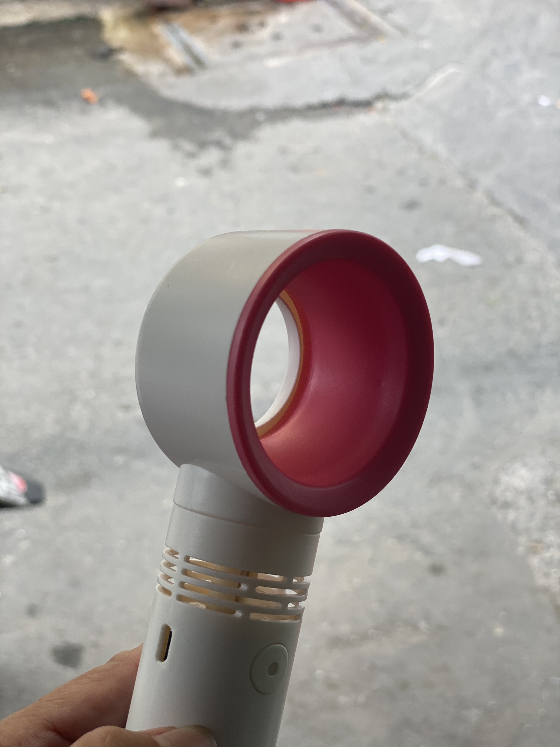 [HCM]QUẠT KHÔNG CÁNH MINI CẦM TAY